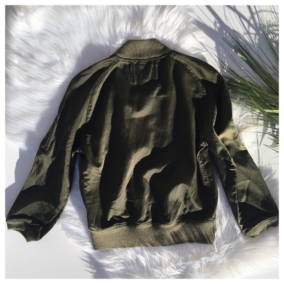 NWOT NLST OLIVE GREEN BOMBER JACKET - Picture 8 of 8